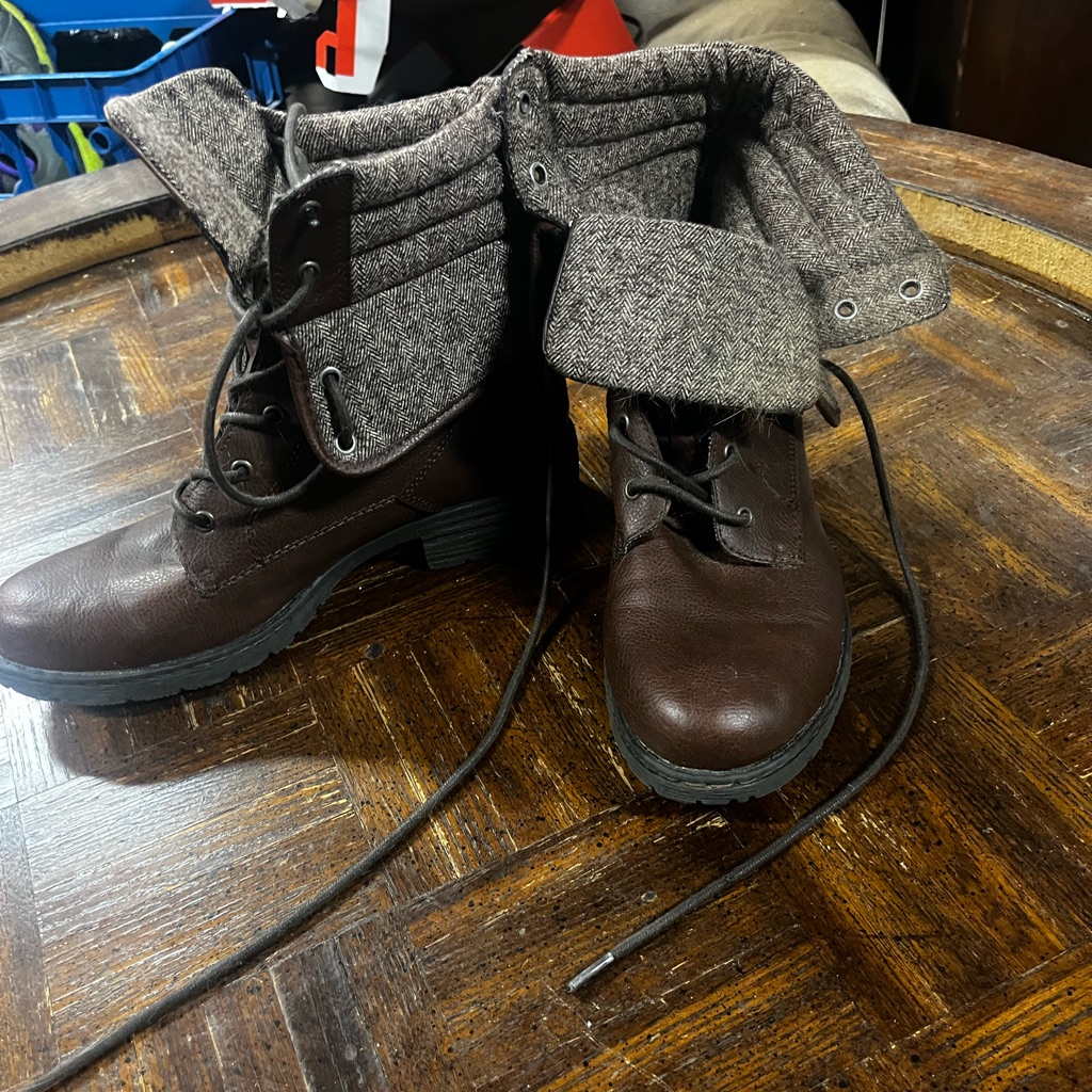 Boc Boots